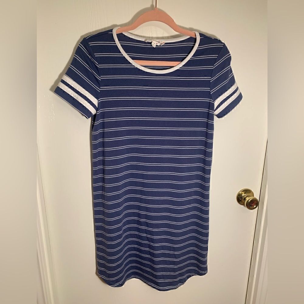 Pink Rose EUC blue/white shirt sleeve tee shirt shift dress Size Small